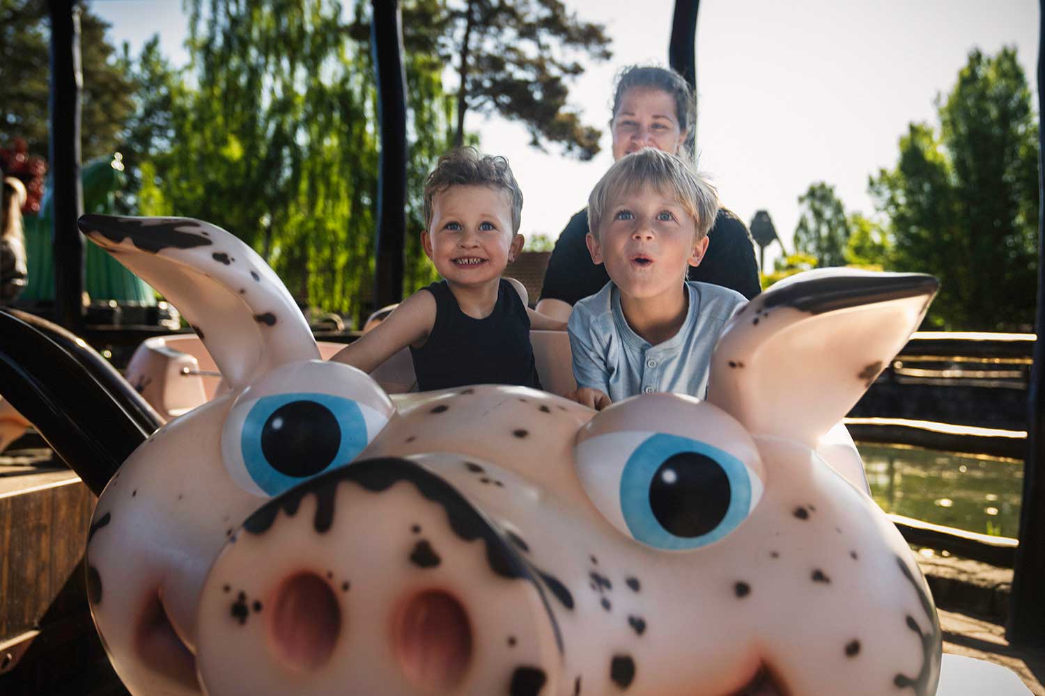 For De Mindste Grisebasserne